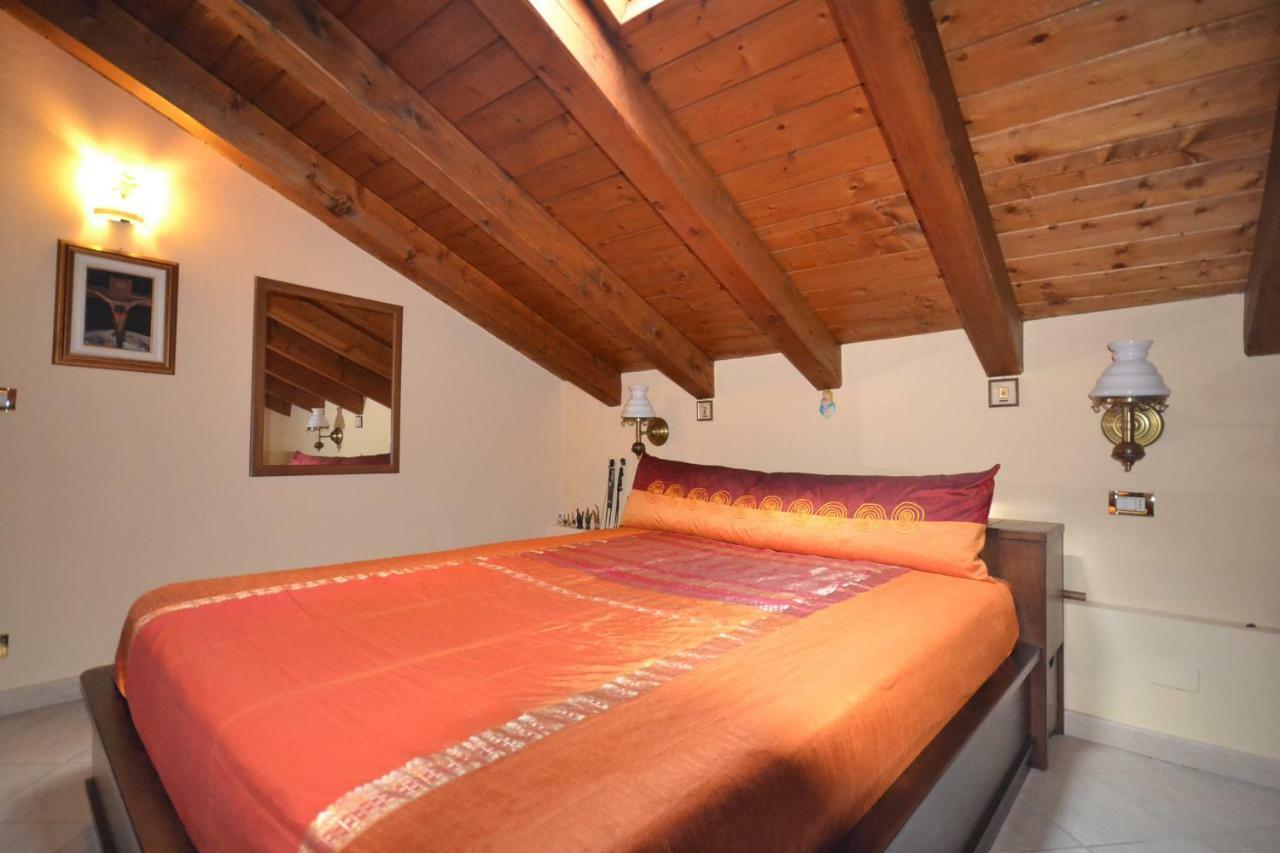 Attico In Centro Storico Con Wifi E Posto Auto Privato - Cir Vda 0267 Appartement