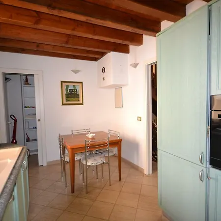Ferienwohnung Attico In Centro Storico Con Wifi E Posto Auto Privato - Cir Vda Aosta 0267 Exterior foto